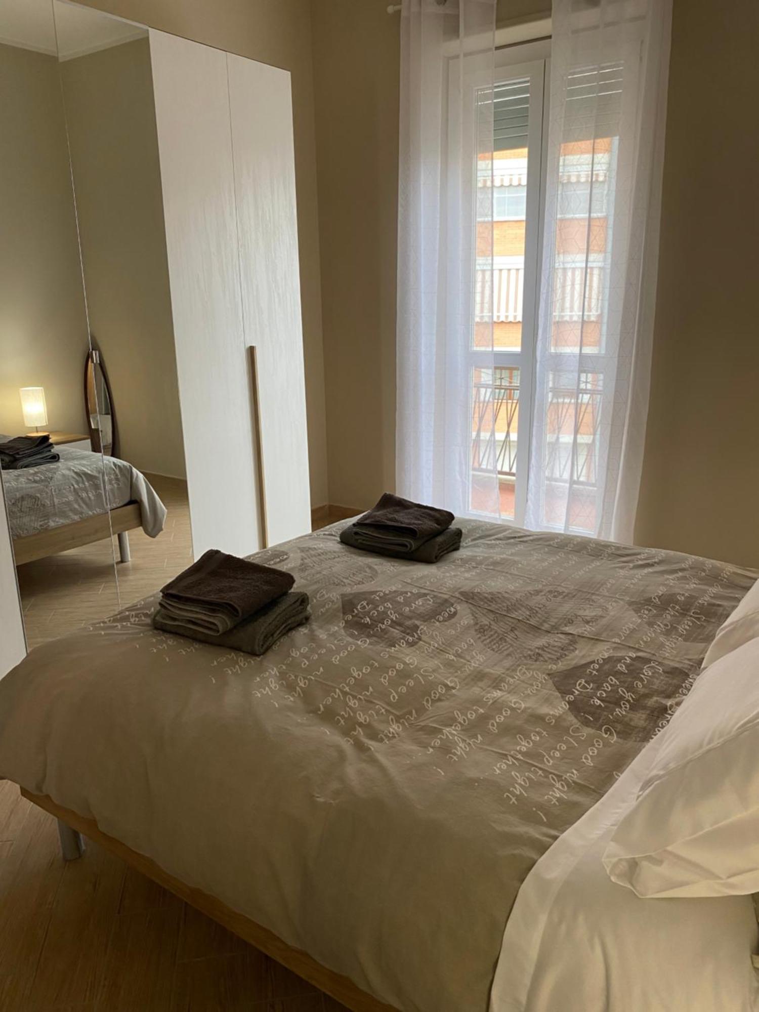 A Casa Di Katia Lägenhet Collegno Exteriör bild